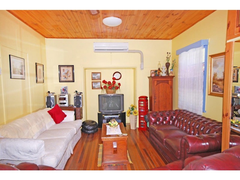 5 Stapylton Street, Coolangatta QLD 4225