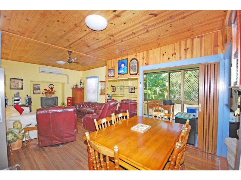 5 Stapylton Street, Coolangatta QLD 4225