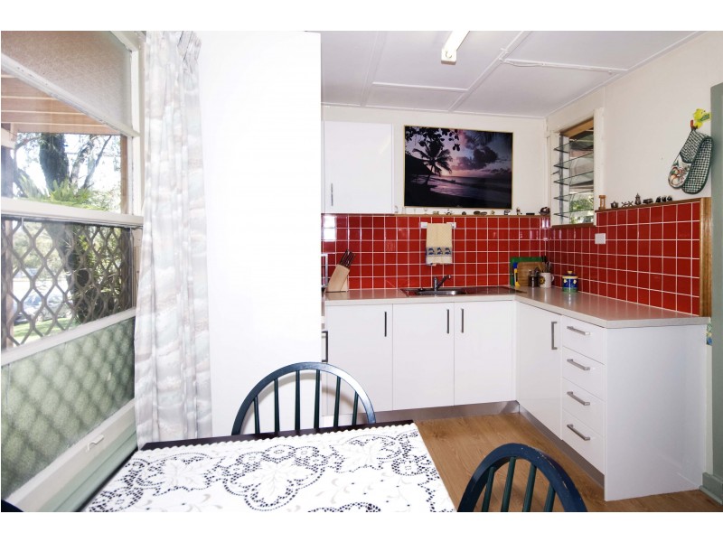 5 Stapylton Street, Coolangatta QLD 4225