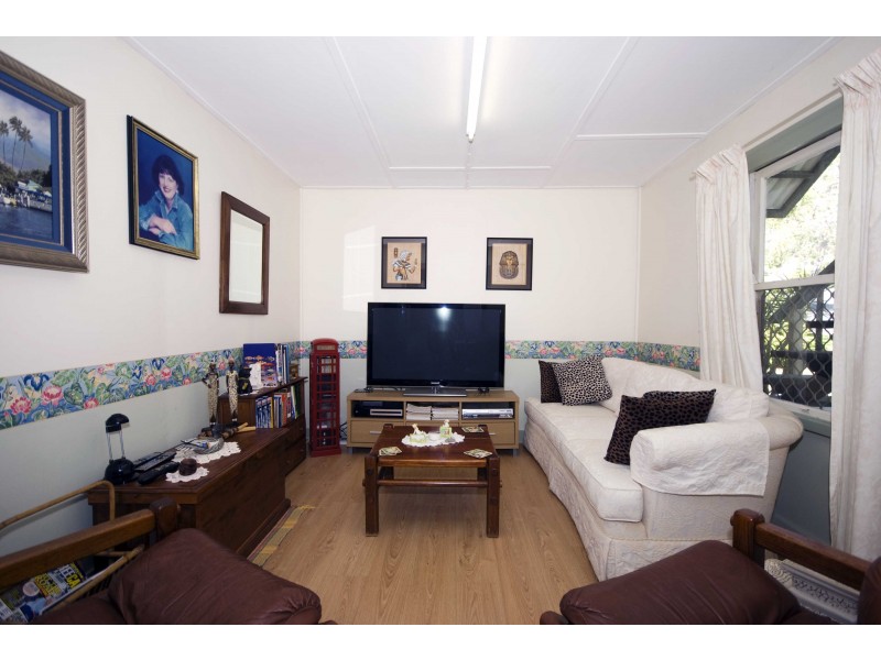 5 Stapylton Street, Coolangatta QLD 4225