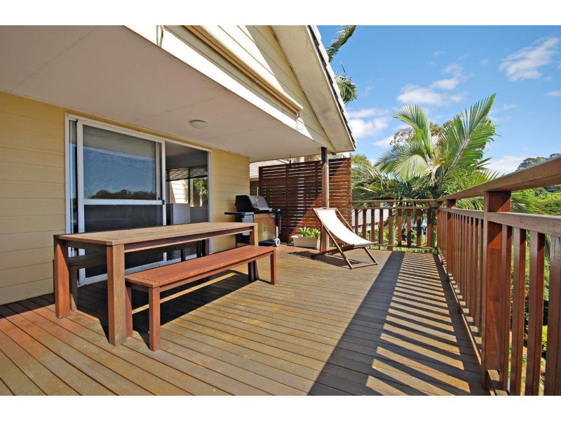 32 Peninsula Drive, Bilambil Heights NSW 2486