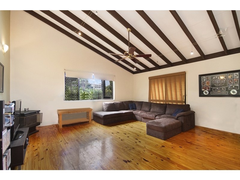 42 Elsie Street, Banora Point NSW 2486