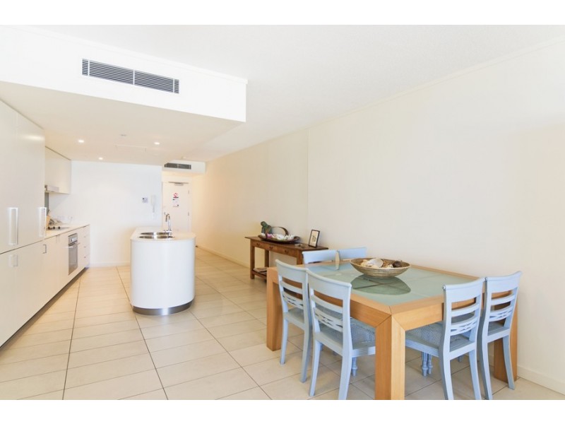806/3 McLean St, Coolangatta QLD 4225