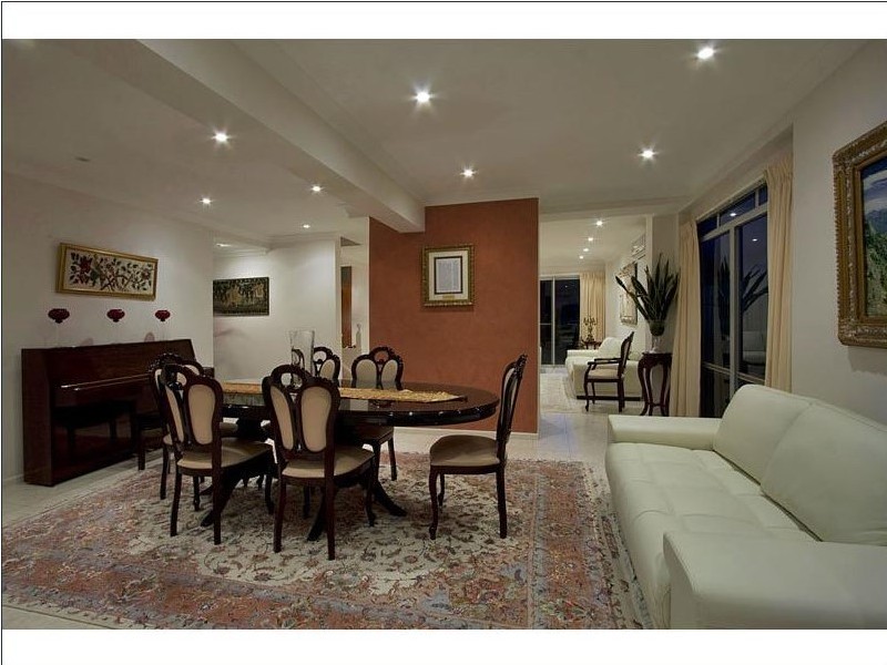 21 Sunset Boulevard, Tweed Heads West NSW 2485