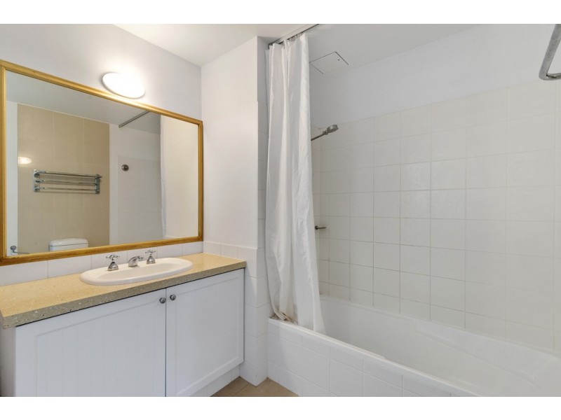 432/99 Griffith Street, Coolangatta QLD 4225