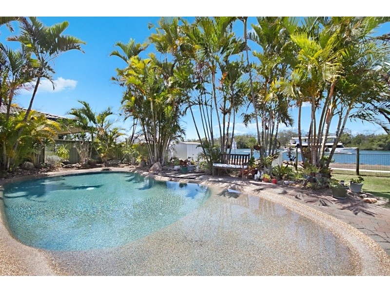 73 Sunset Blvd, Tweed Heads West NSW 2485