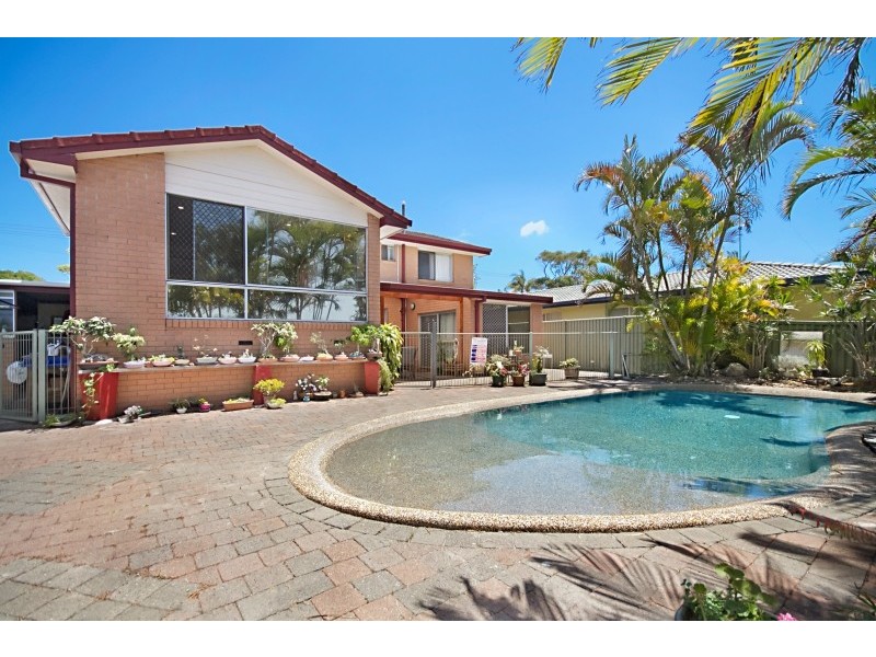 73 Sunset Blvd, Tweed Heads West NSW 2485