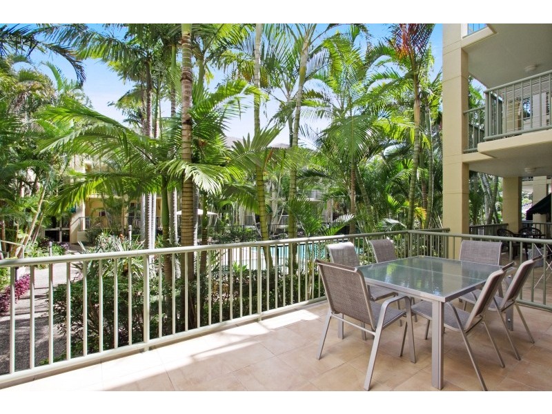 3/37 Golden Four Drive, Bilinga QLD 4225