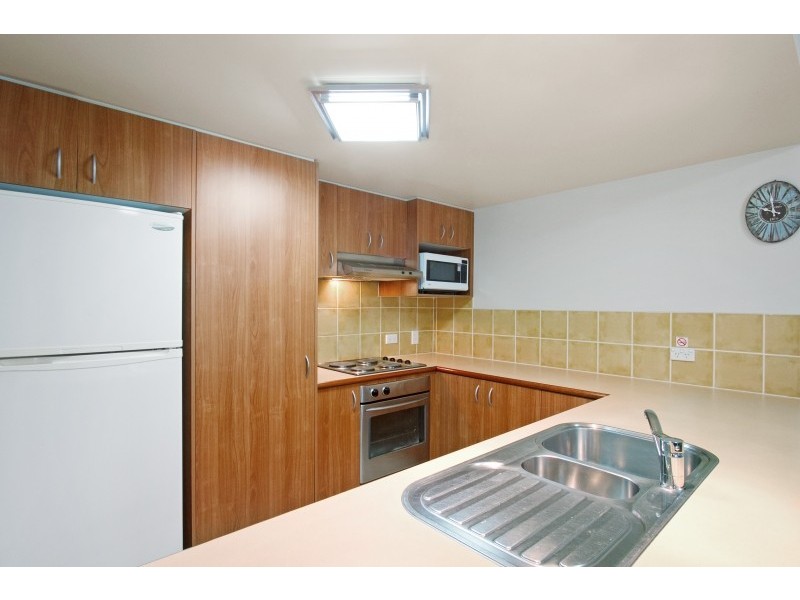 3/37 Golden Four Drive, Bilinga QLD 4225