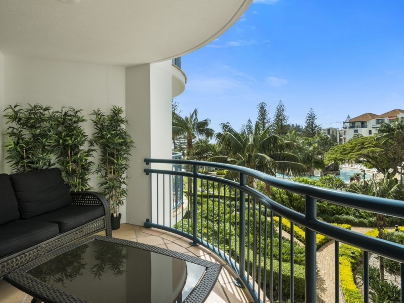 321-323/99 Griffith Street, Coolangatta QLD 4225