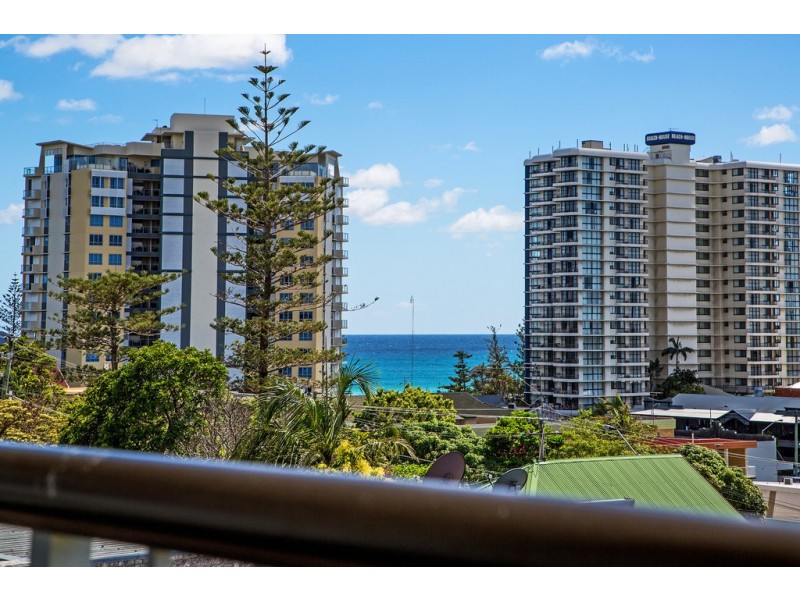 17/126 Musgrave Street, Coolangatta QLD 4225