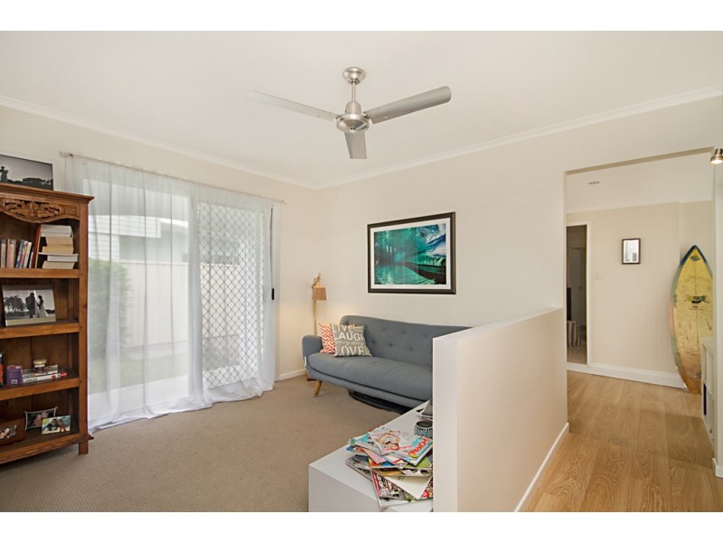 14 Love Street, Currumbin Waters QLD 4223