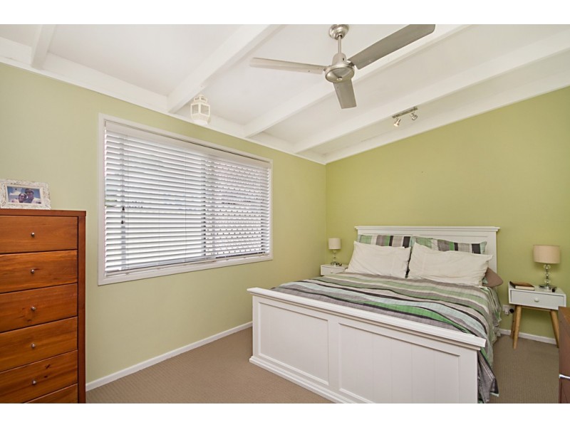 14 Love Street, Currumbin Waters QLD 4223