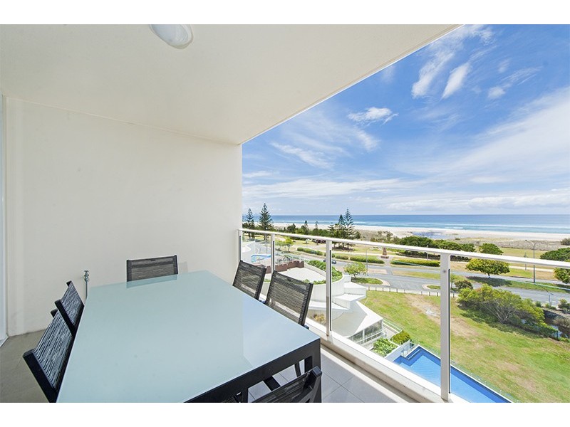 408/2 Creek Street, Coolangatta QLD 4225