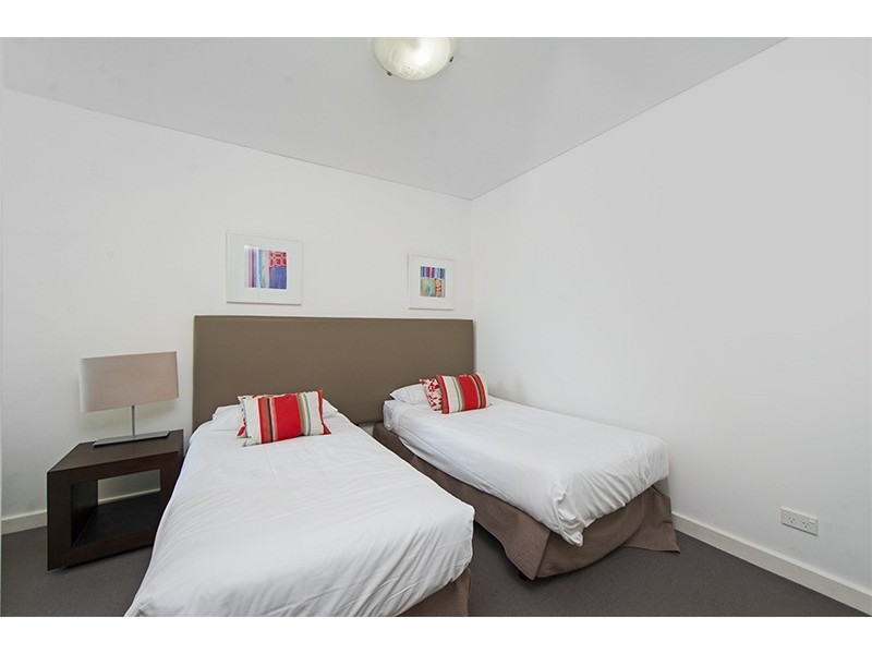 408/2 Creek Street, Coolangatta QLD 4225