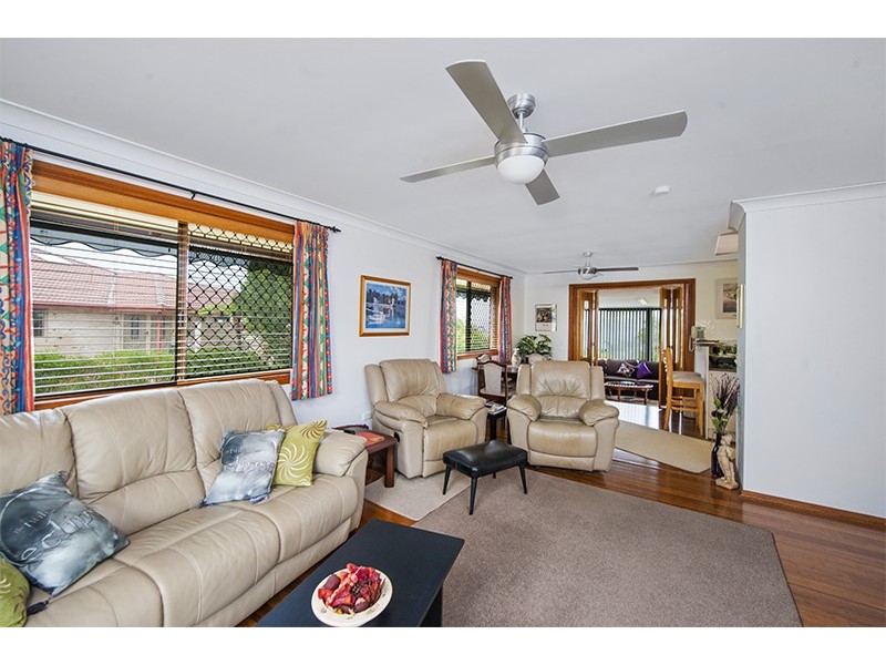 61 Karingal Av, Bilambil Heights NSW 2486