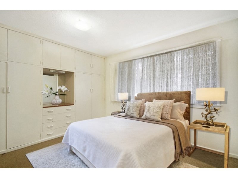 1/26b Eden Avenue, Coolangatta QLD 4225