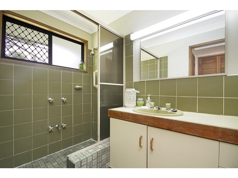 23 Ware Drive, Currumbin Waters QLD 4223