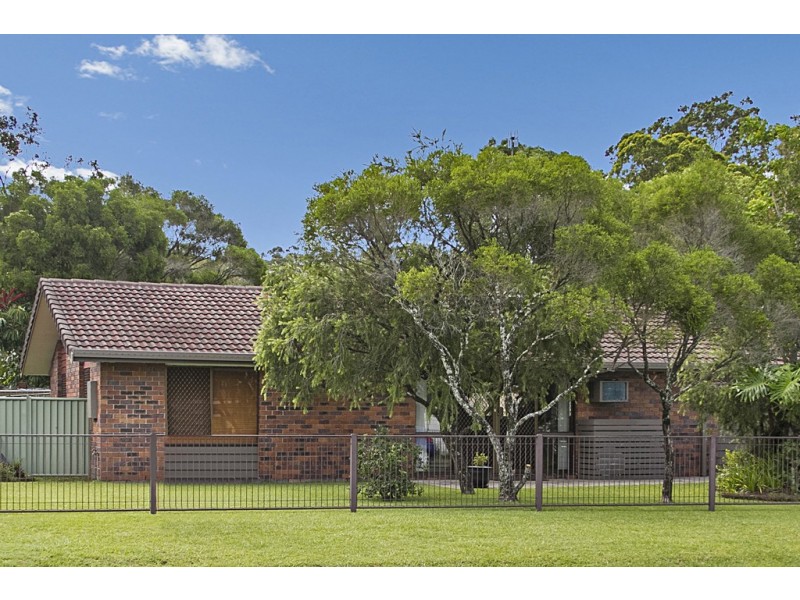 23 Ware Drive, Currumbin Waters QLD 4223