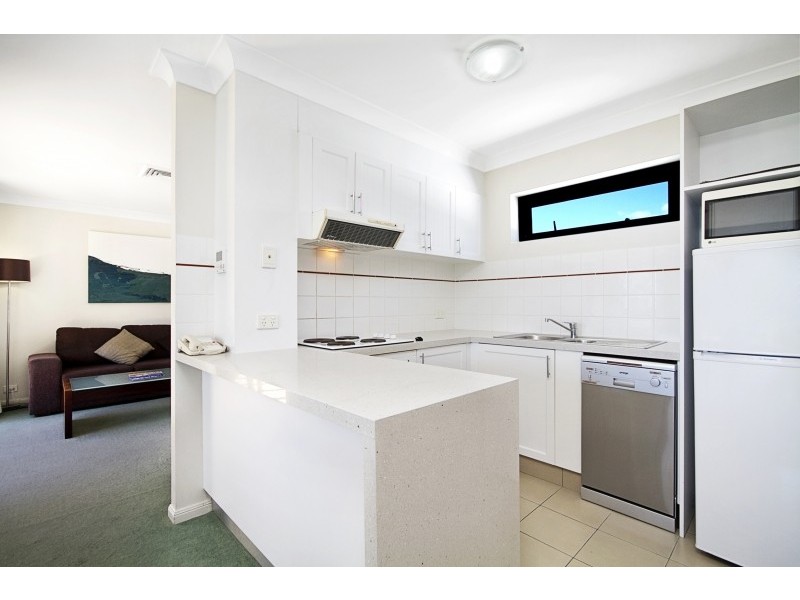 453/99 Griffith Street, Coolangatta QLD 4225