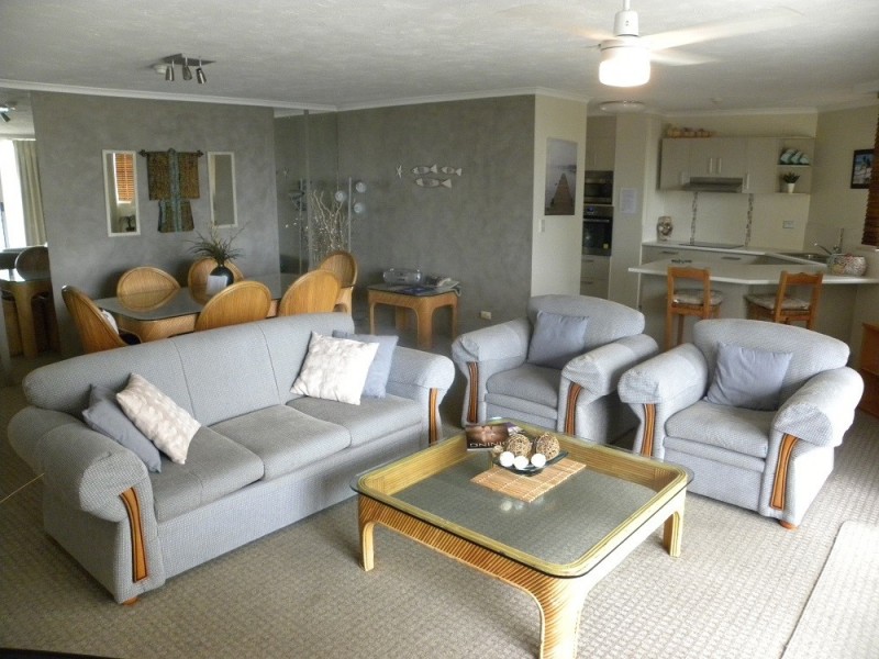 401/255 Boundary Street, Rainbow Bay QLD 4225