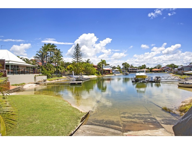 25 Crystal Waters Drive, Tweed Heads NSW 2485