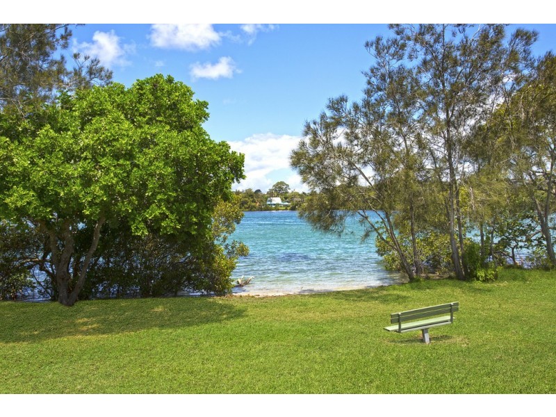 25 Crystal Waters Drive, Tweed Heads NSW 2485