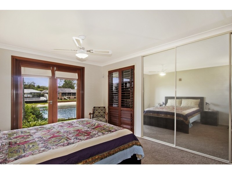 3 Captains Way, Banora Point NSW 2486