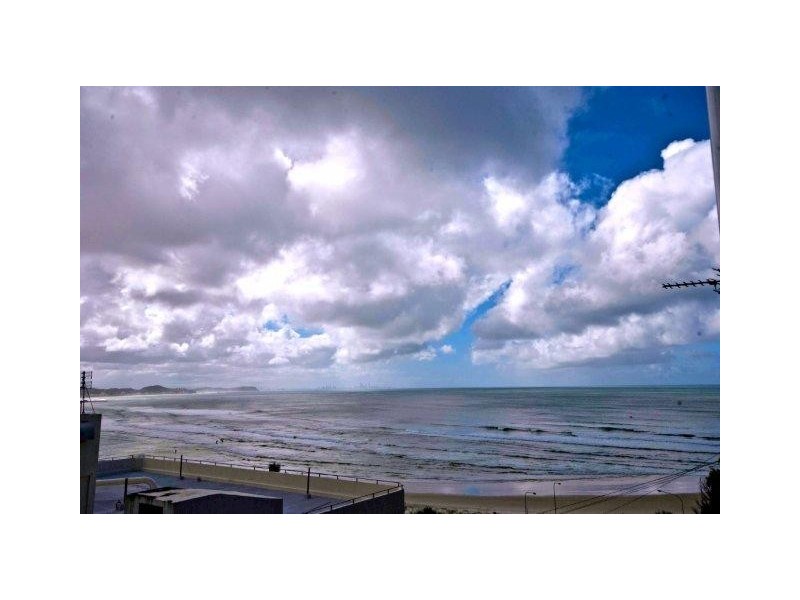 15/30 Powell Crescent, Coolangatta QLD 4225