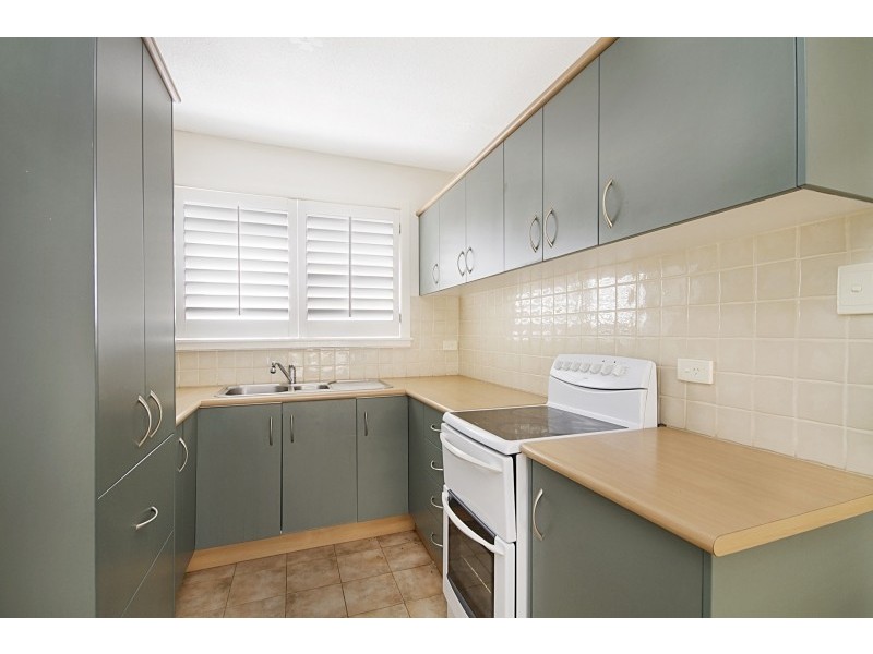 3/26b Eden Avenue, Coolangatta QLD 4225