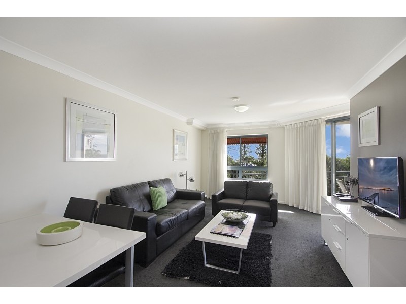 341-343/99 Griffith St, Coolangatta QLD 4225