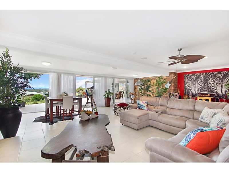 1A Peter St, Banora Point NSW 2486