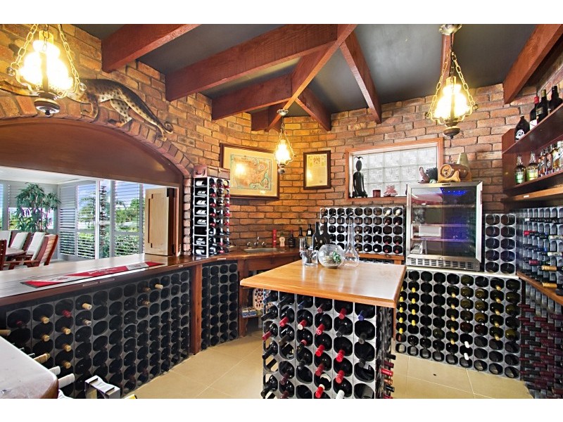 1A Peter St, Banora Point NSW 2486