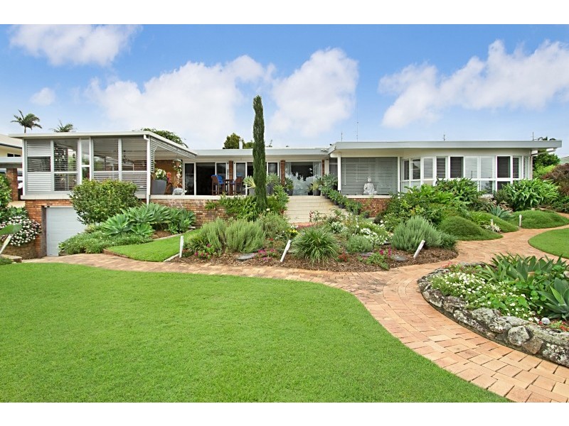 1A Peter St, Banora Point NSW 2486