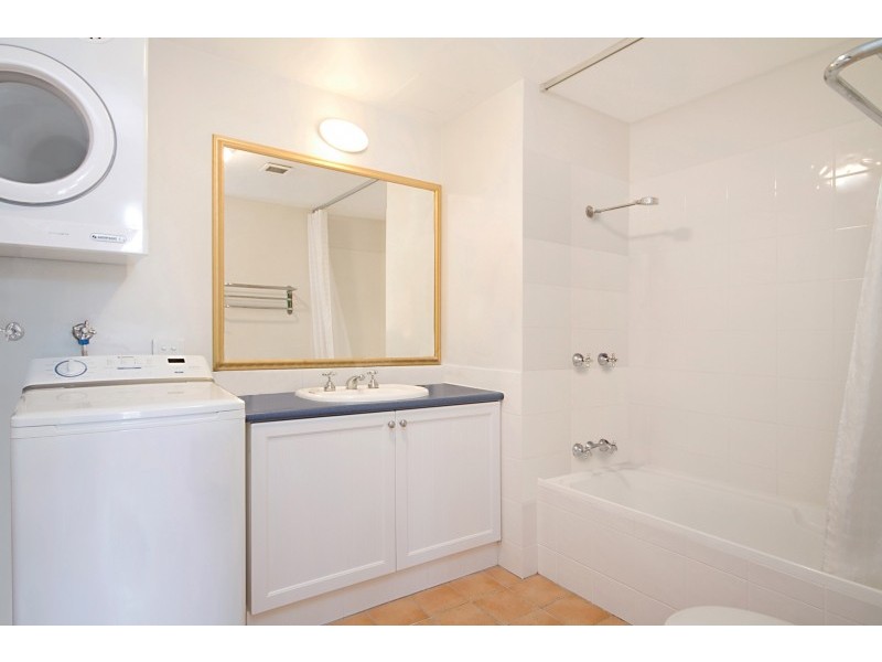 144/99 Griffith Street, Coolangatta QLD 4225