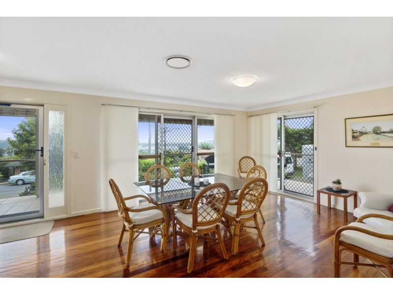 8 Anthony Avenue, Banora Point NSW 2486