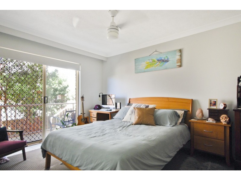 19/15-17 South Street, Kirra QLD 4225