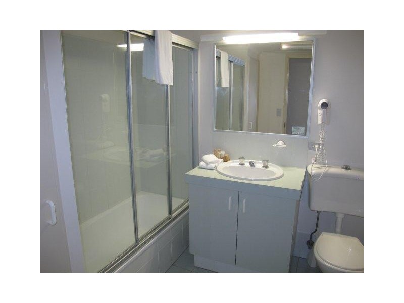 1088/62 Marine Parade, Coolangatta QLD 4225