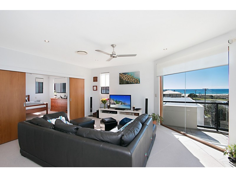 5 Archer Street, Bilinga QLD 4225