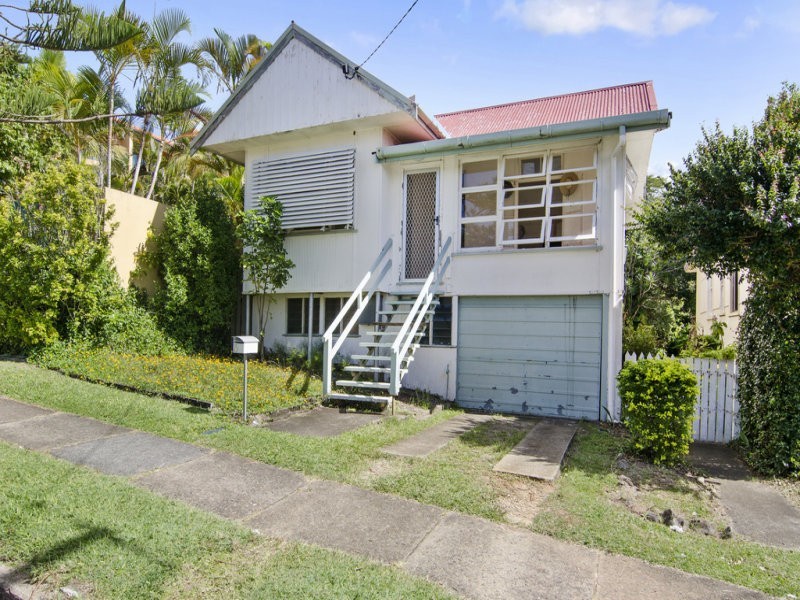 25 Dutton Street, Coolangatta QLD 4225