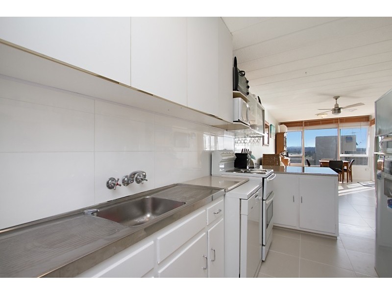 9/30 Powell Crescent, Coolangatta QLD 4225