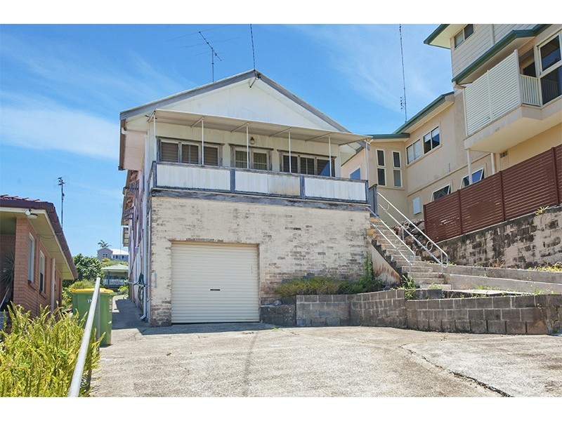 73 McLean St, Coolangatta QLD 4225