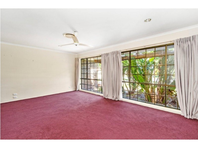 33 Plover Place, Tweed Heads West NSW 2485