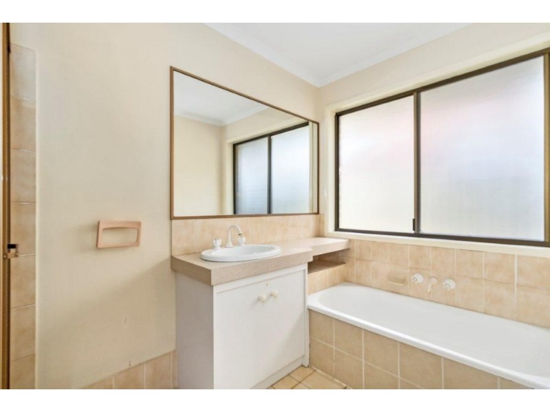 33 Plover Place, Tweed Heads West NSW 2485