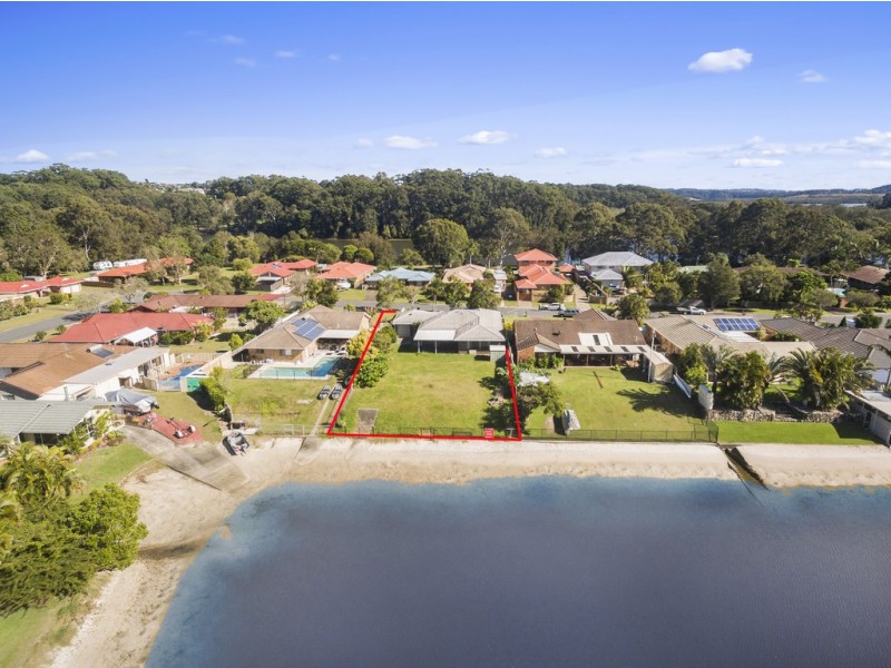 33 Plover Place, Tweed Heads West NSW 2485