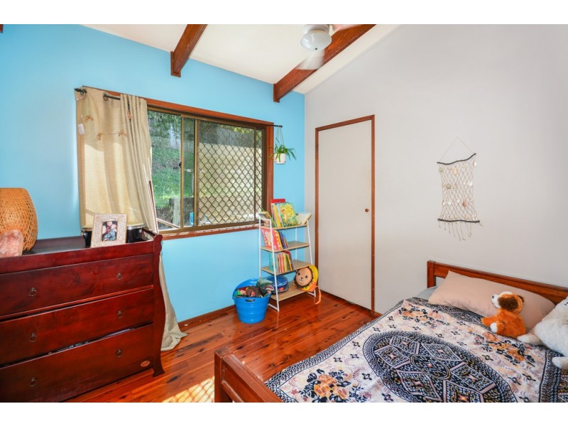 6 Broadwater Esplanade, Bilambil Heights NSW 2486