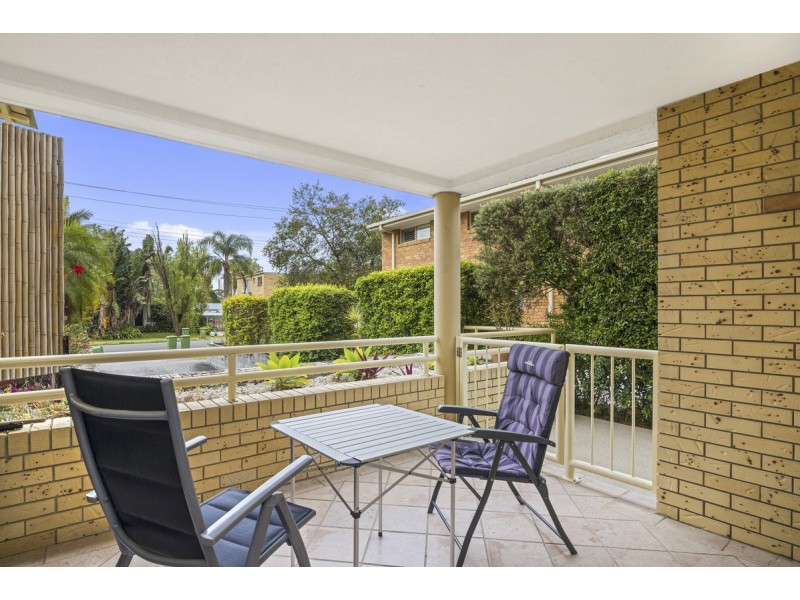 1/72 Stapylton Street, Coolangatta QLD 4225