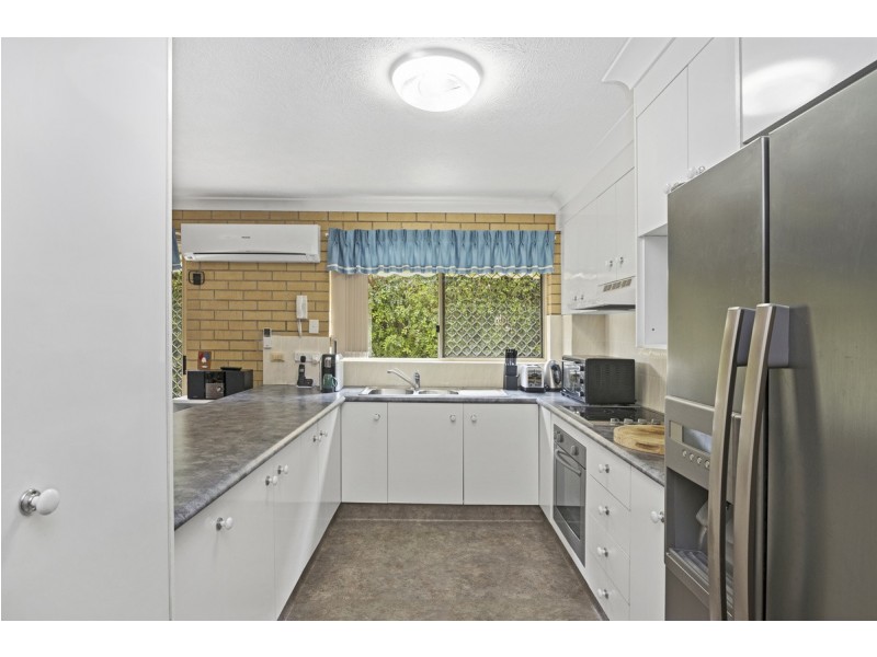 1/72 Stapylton Street, Coolangatta QLD 4225