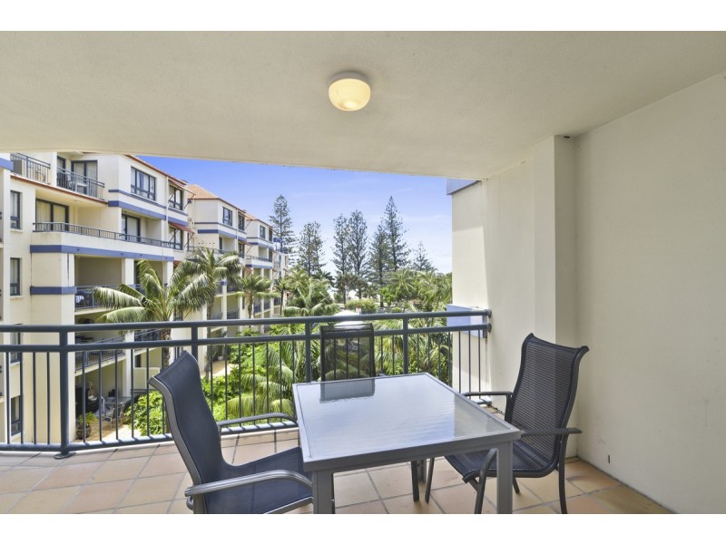 329/99 Griffith St, Coolangatta QLD 4225