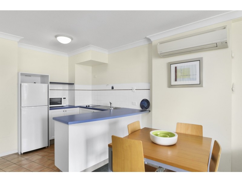 329/99 Griffith St, Coolangatta QLD 4225